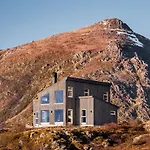 Lofoten Seazens Panorama Chaleter *